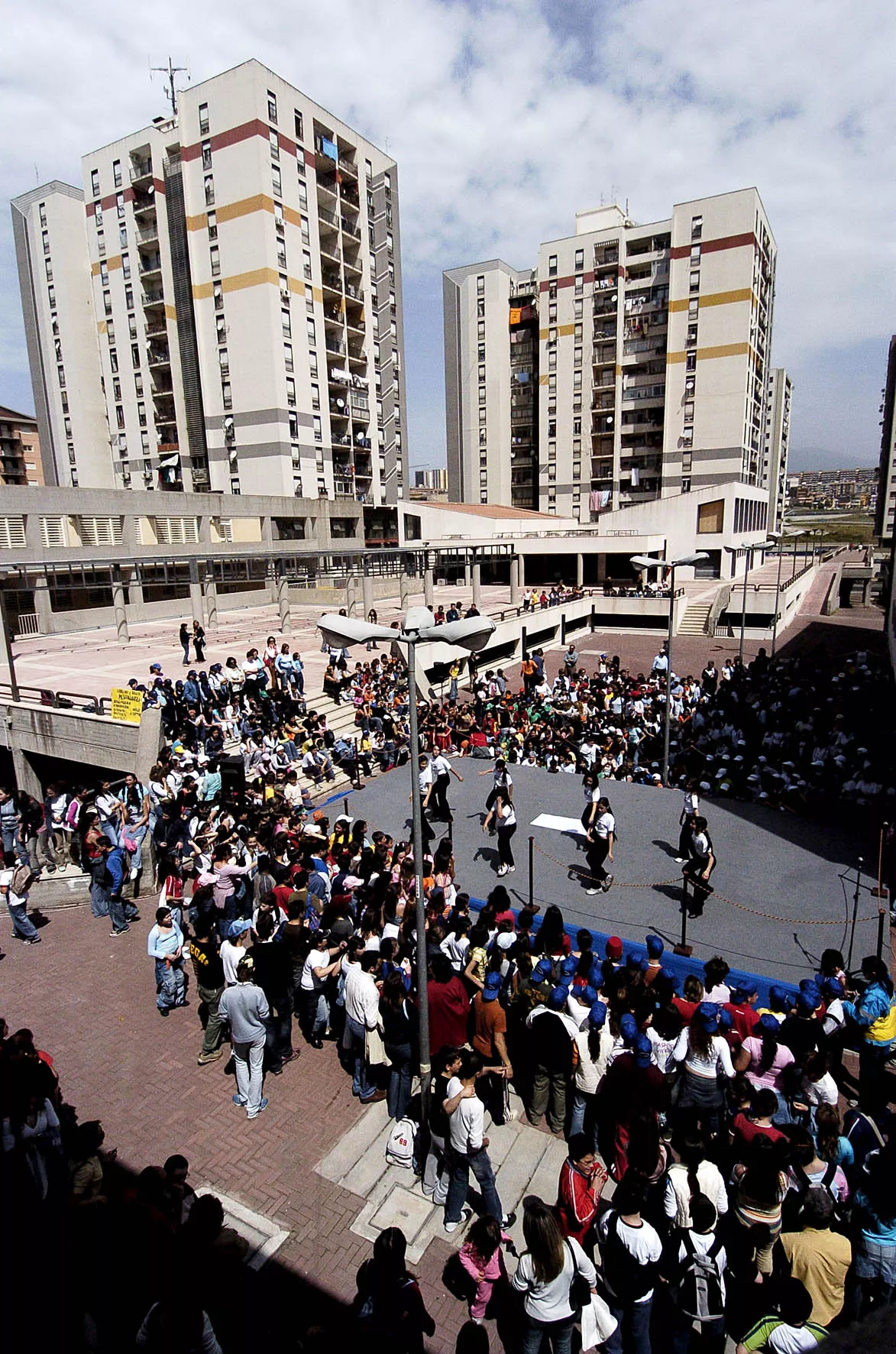 Presentazione bandiere a Librino (6)